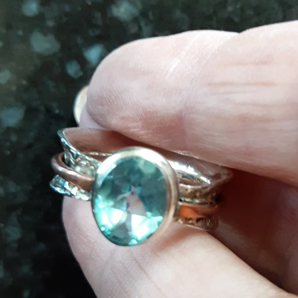925 Stamped Sterling & Aquamarine Ring - Picture 5 of 9